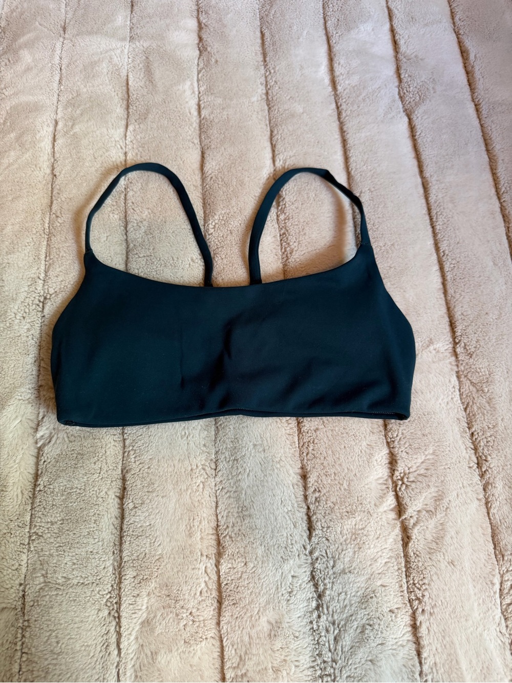 🥳 *SALE* lululemon athletica Wunder Strappy Bra, Indochine Blue, Size 6